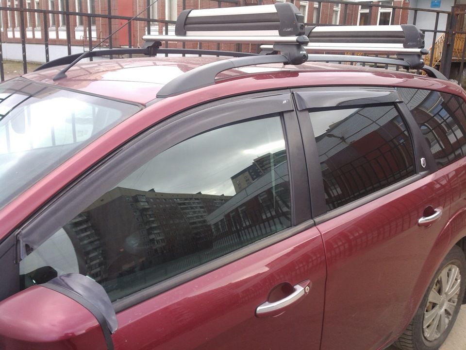 Дефлекторы Cobra Tuning для окон Ford Focus II универсал 2004-2011. Артикул F30804