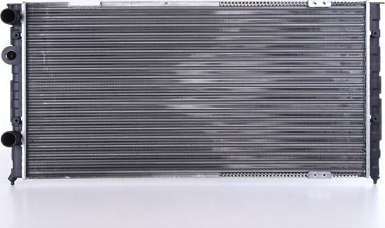 Радиатор охлаждения двигателя Nissens для Volkswagen Passat B3 1991-1996. Артикул 652491