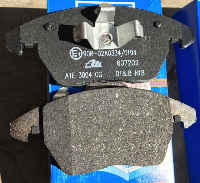 Тормозные колодки ATE. Артикул 13.0460-7202.2