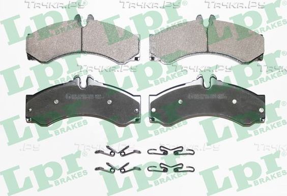 Тормозные колодки LPR. Артикул 05P1517
