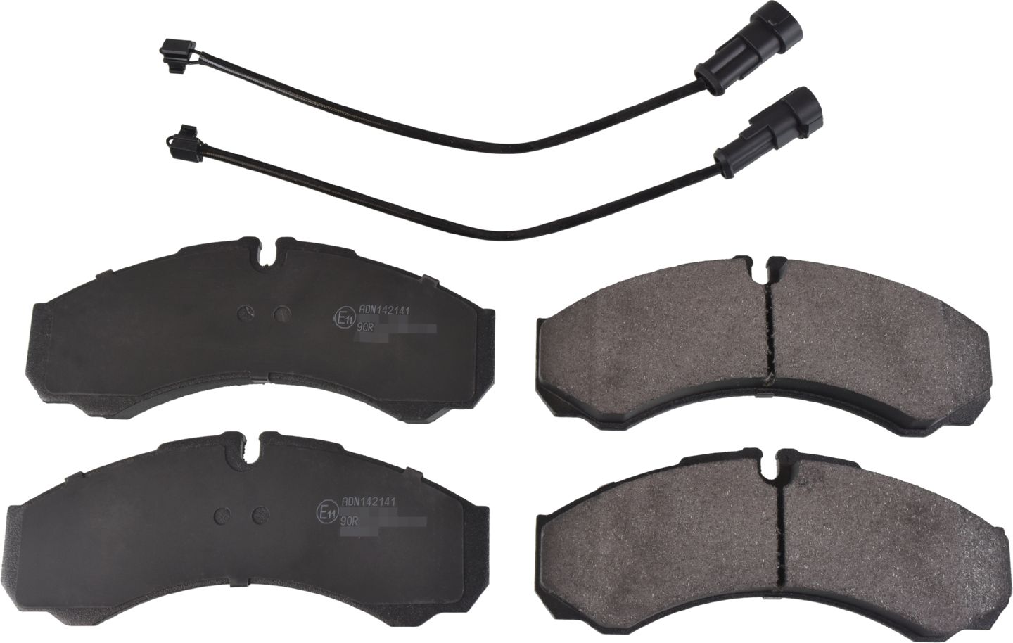 Тормозные колодки Blue Print. Артикул ADN142141