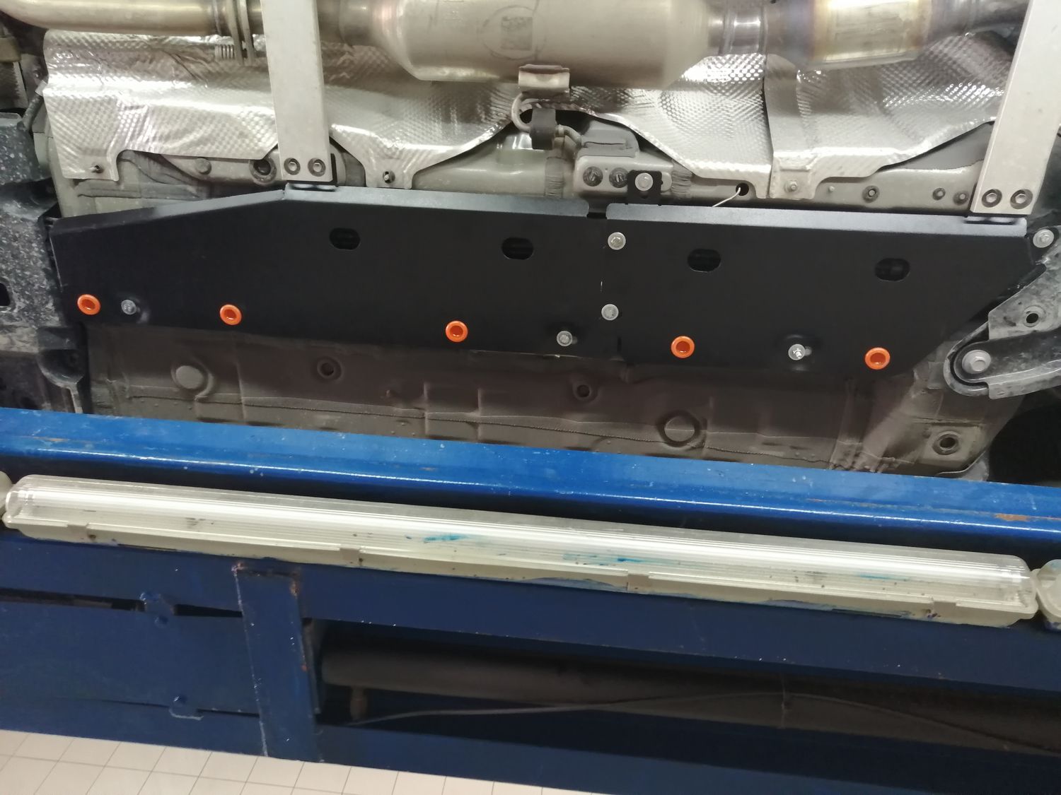 Защита Alfeco для топливопровода Toyota Corolla E210 2018-2026. Артикул ALF.24.115