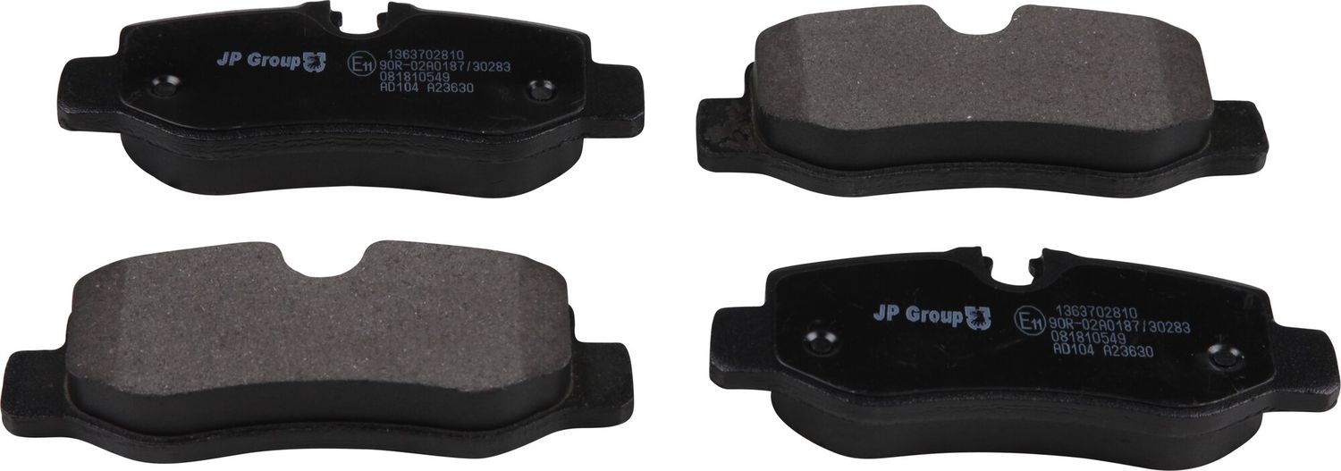 Тормозные колодки JP Group. Артикул 1363702810