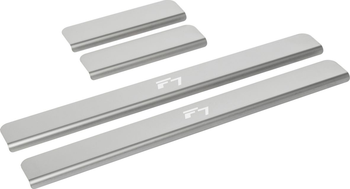 Накладки Rival на пороги (с надписью) для Haval F7x 2019-2026. Артикул NP.9401.3