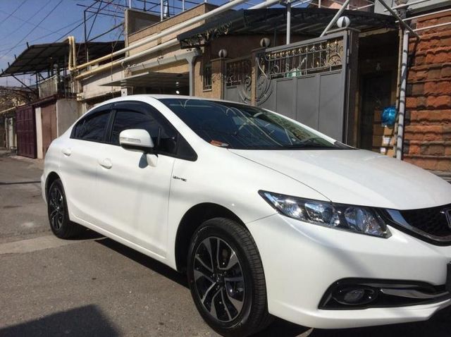 Дефлекторы Cobra Tuning для окон Honda Civic IX седан 2011-2017. Артикул H12411