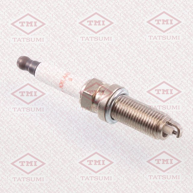 Свеча зажигания (Tatsumi). Артикул THS1007