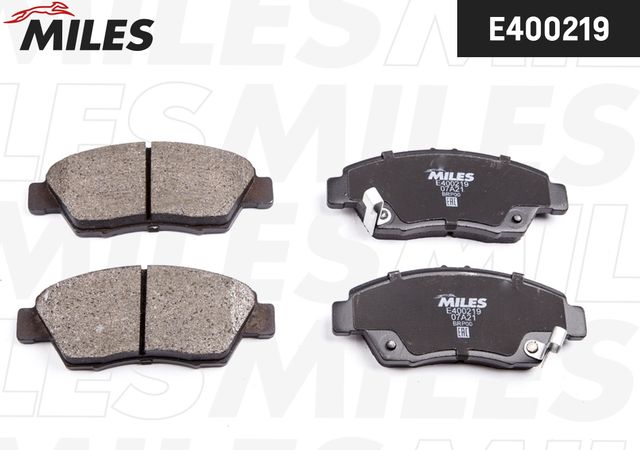 Тормозные колодки Miles (Low-Metallic). Артикул E400219