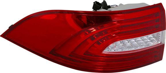 ФОНАРЬ ЗАДНИЙ ЛЕВЫЙ ВНЕШНИЙ SUPERB 14- (Sailing). Артикул SKL012010200L