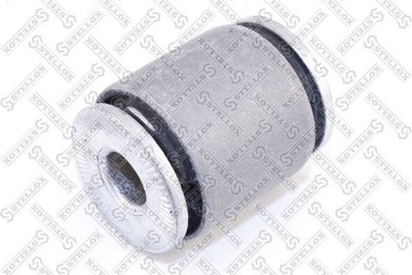 Сайлентблок переднего рычага подвески Stellox. Артикул 87-53029-SX