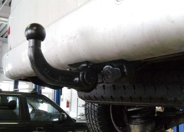 Фаркоп Westfalia для Mercedes-Benz V-Класс W639 2004-2014. Быстросъемный крюк. Артикул 313382600001