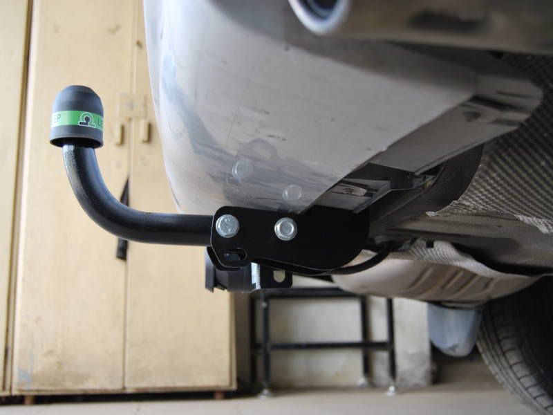 Фаркоп Лидер-Плюс для Volvo XC70 II 2007-2016. Артикул V202-A