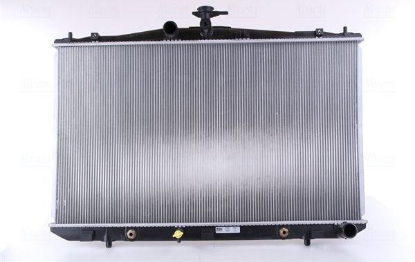 Радиатор охлаждения двигателя Nissens. Артикул 646836