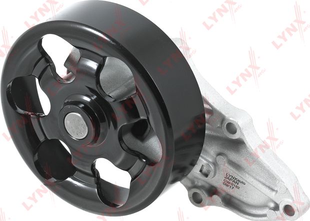 Помпа (водяной насос) LYNXauto для Honda CR-V III 2006-2012. Артикул CW-0182