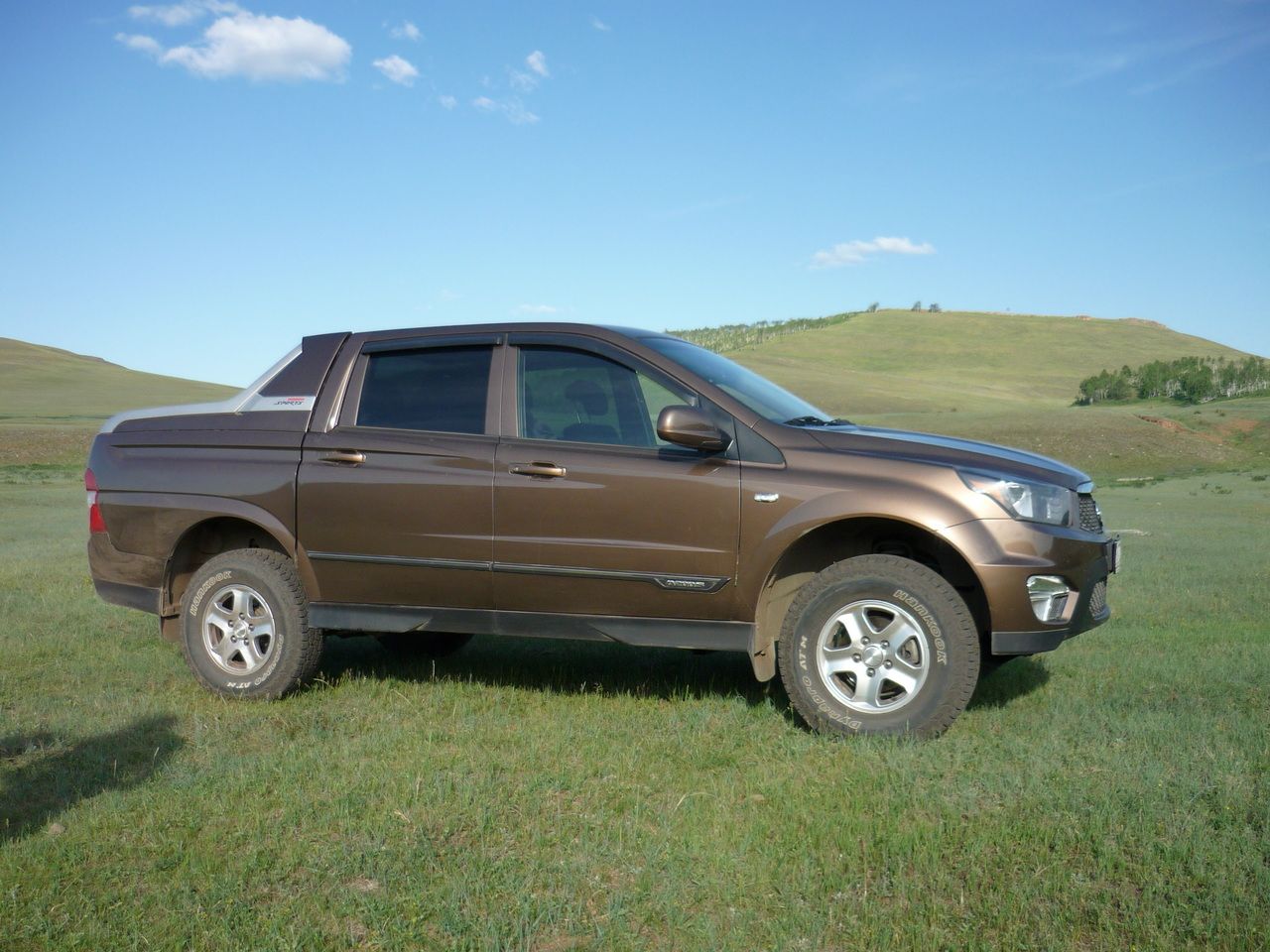 Дефлекторы SIM для окон SsangYong Actyon Sport 2012-2026. Артикул SSSACT1232