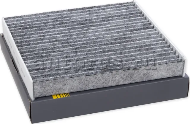 Фильтр салонный (Ganz). Артикул GIR03002