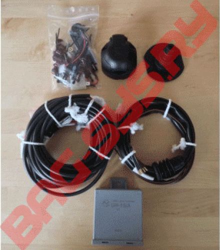 Универсальный комплект электрики RamredAC (13-полюсная) с блоком согласования и расширенными функциями. Артикул UE8013