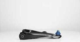 Поперечный рычаг BSG. Артикул BSG 75-315-036