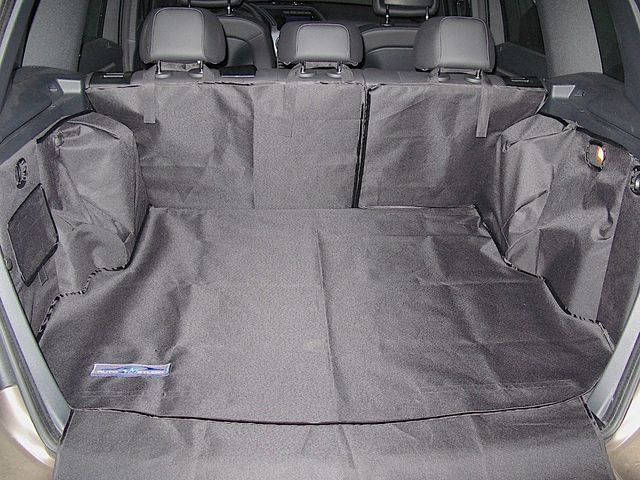 Защитный чехол AUTOSMSTUDIO "Maxi" в багажник автомобиля для Mercedes-Benz GLK-class X204 2008-2015, черный. Артикул TP-GLK-MAXI-BL