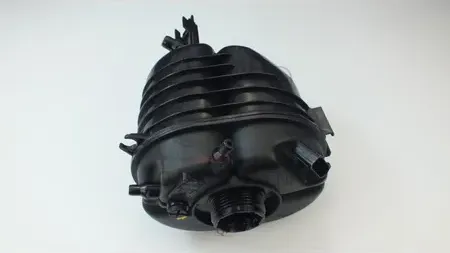 БАЧОК РАСШИРИТЕЛЬНЫЙ (Quattro Freni). Артикул QF35A00103