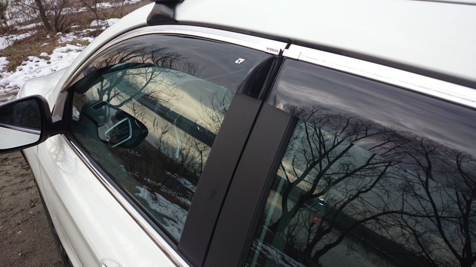 Дефлекторы Cobra Tuning для окон (с хром. молдингом) Nissan Qashqai II 2014-2026. Артикул N14614CR