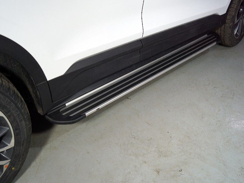 Пороги алюминиевые ТСС Slim Line Silver 1720 мм для Geely Coolray 2020-2026. Артикул GEELCOOL20-20S