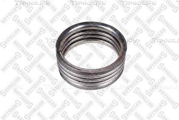 Гофра глушителя Stellox. Артикул 82-01697-SX