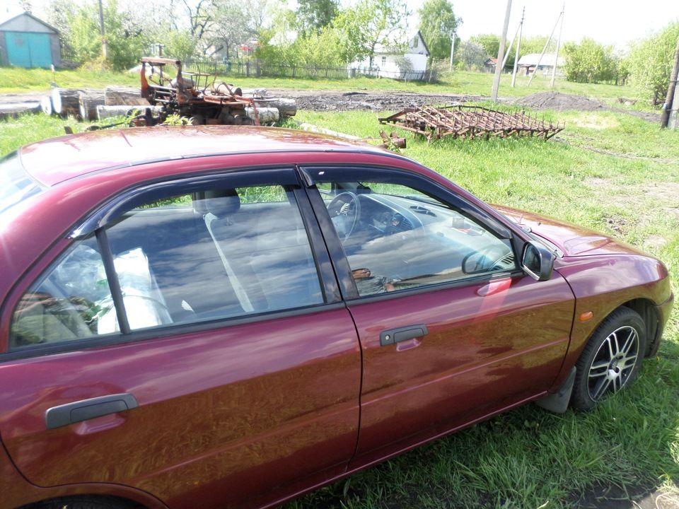 Дефлекторы Cobra Tuning для окон Mitsubishi Lancer 4 седан 1995-2003. Артикул M44095