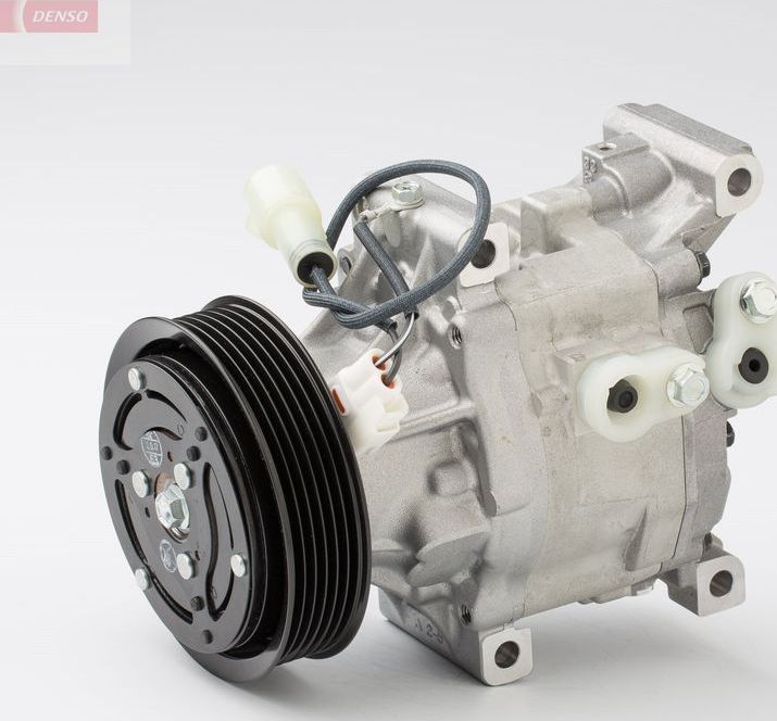 Компрессор кондиционера Denso. Артикул DCP99524