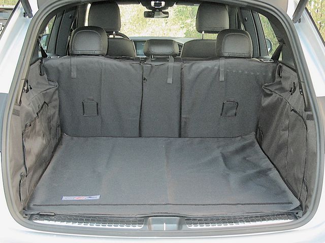 Защитный чехол AUTOSMSTUDIO "Maxi" в багажник автомобиля для Mercedes-Benz GLE W167 2018-2026, серый. Артикул TP-GLE167-MAXI-GR