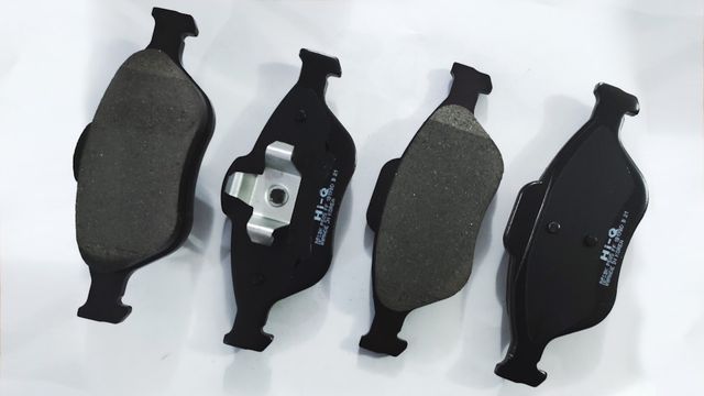 Тормозные колодки Sangsin Hi-Q. Артикул SP1565