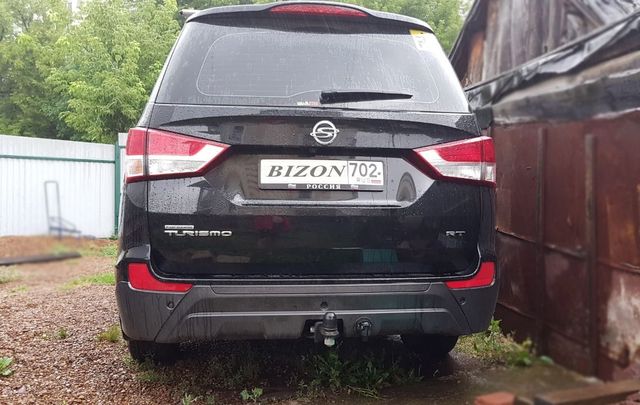 Фаркоп Bizon для SsangYong Stavic 2013-2019. Быстросъемный крюк. Артикул FA 0380-E