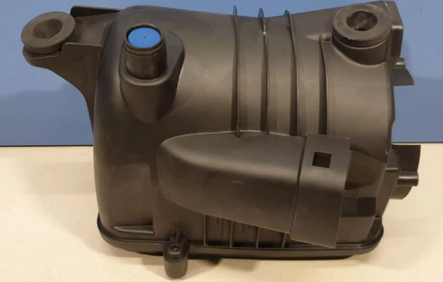 Воздушный фильтр VAG для Audi A3 II (8P) 2003-2013. Артикул 1K0129607AQ