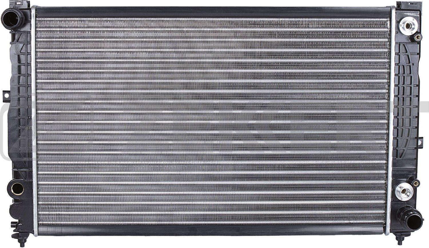 Радиатор охлаждения двигателя Zekkert. Артикул MK-1067