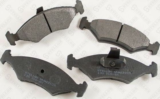 Тормозные колодки Stellox передние для Ford Fiesta II 1984-1989. Артикул 130 010-SX