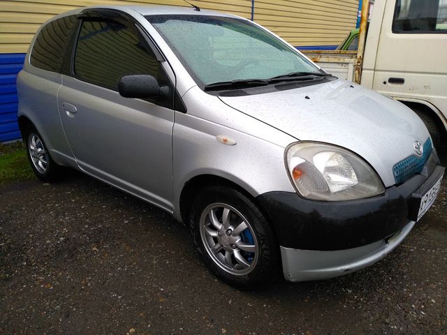 Дефлекторы Cobra Tuning для окон Toyota Yaris P1 3-дв. 1998-2005. Артикул 90324