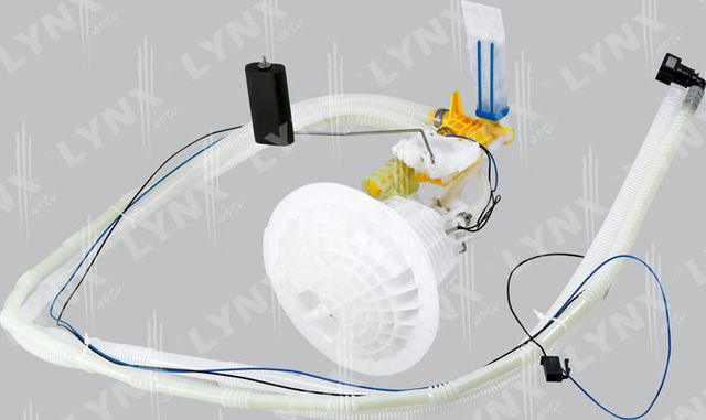 Топливный фильтр LYNXauto. Артикул LF-856M