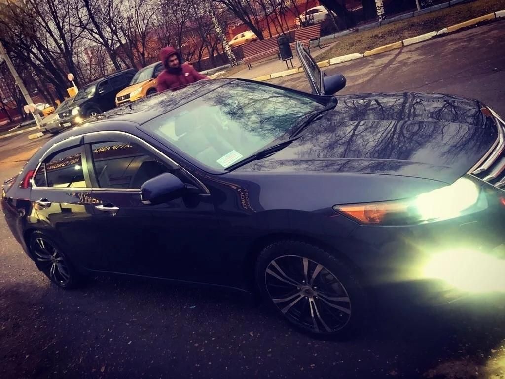 Дефлекторы Cobra Tuning с хромированным молдингом для окон Honda Accord VIII 2008-2012. Артикул H10208CR