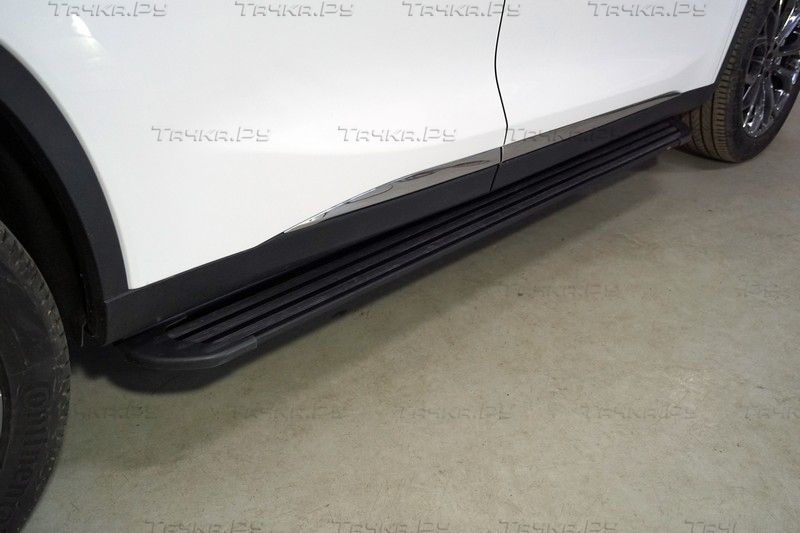 Пороги алюминиевые ТСС Slim Line Black 1820 мм для Exeed TXL 2020-2021. Артикул CHEREXETXL20-26B