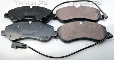 Тормозные колодки Denckermann передние для Ford Transit VIII 2013-2026. Артикул B111290