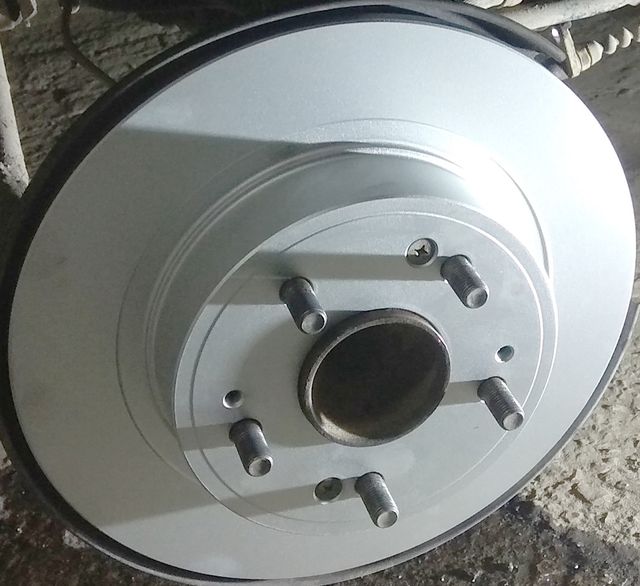 Тормозной диск Bosch задний для Honda Accord VIII 2008-2015. Артикул 0 986 479 738