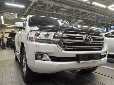 Установочный комплект 4x4Sport с лебедкой Comeup Seal Slim 12.5RS электрическая 12V 12500 lbs 5670 кг (cинтетический трос) для Toyota Land Cruiser 200 2015-2026. Артикул SET-TLC200-1521-295059