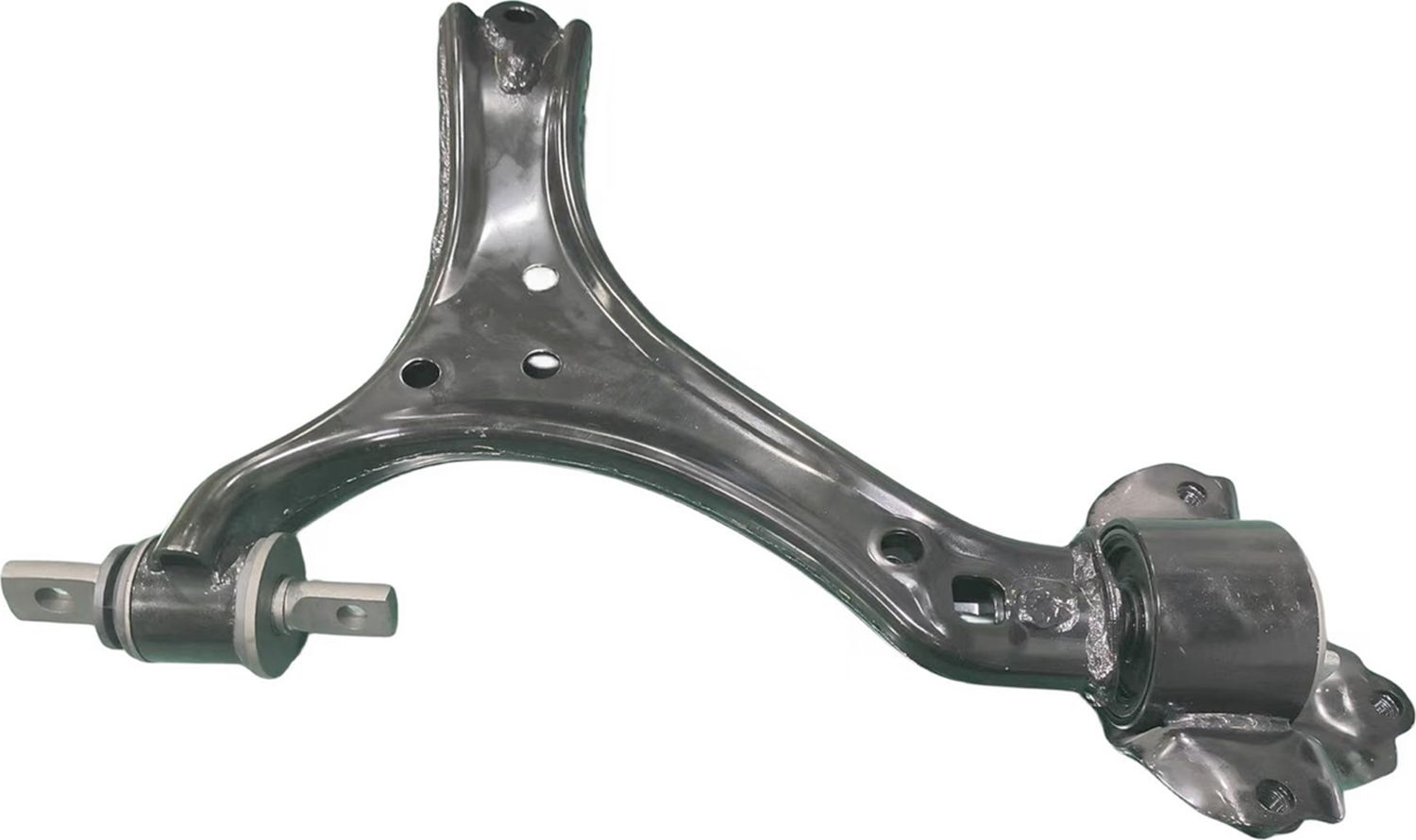 Поперечный рычаг передней подвески CTR. Артикул CQ0442R