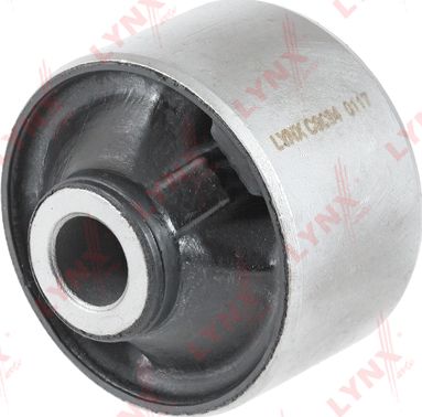 Сайлентблок переднего рычага подвески LYNXauto. Артикул C9084