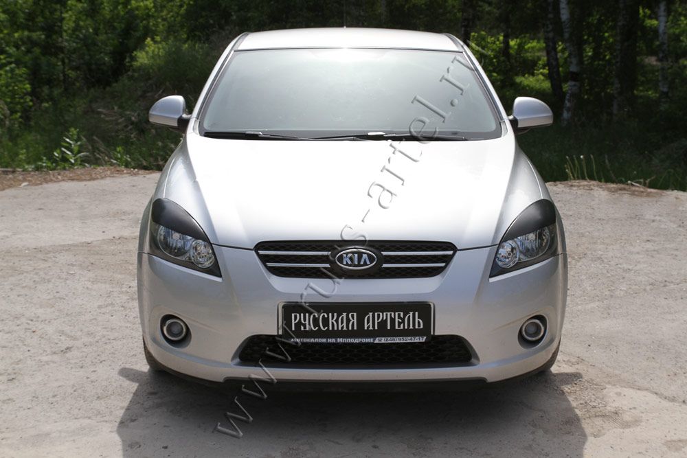 Накладки Русская Артель на передние фары (реснички) для Kia Ceed I хэтчбек 2006-2010. Артикул REKCD-011900
