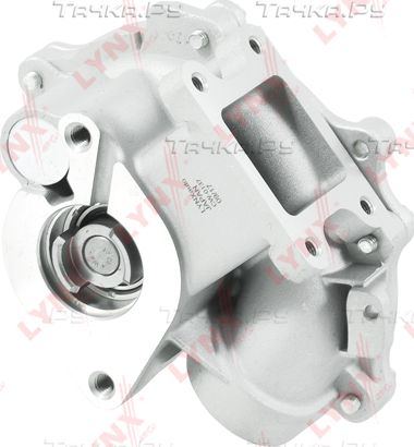 Помпа (водяной насос) LYNXauto для BMW 1 I (E81/E82/E87/E88) 2004-2011. Артикул CW-0137