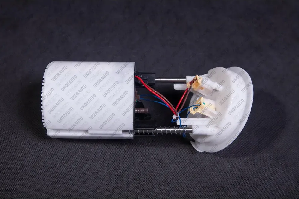 МОДУЛЬ ПОДАЧИ ТОПЛИВА (С ДАТЧИКОМ УРОВНЯ ТОПЛИВА) (Ukorauto). Артикул UBW16117010