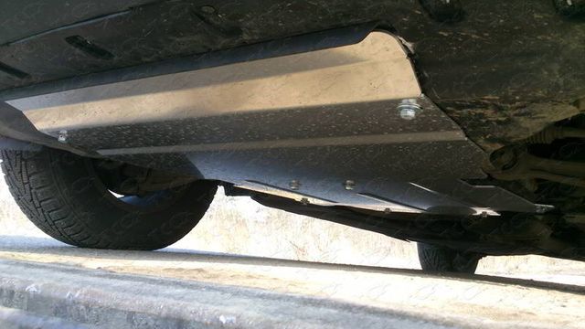 Защита алюминиевая ТСС (4 мм) для картера и КПП Audi Q5 I (8R) 2008-2017. Артикул ZKTCC00001