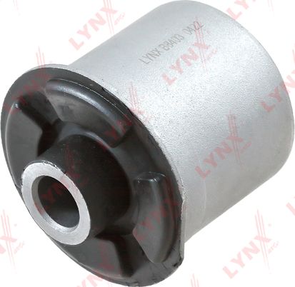 Сайлентблок переднего рычага подвески LYNXauto. Артикул B8403