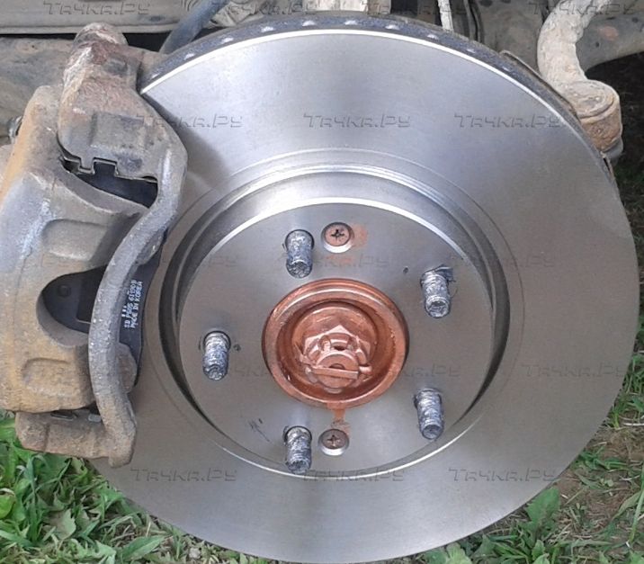 Тормозной диск Bosch передний для Hyundai i30 II 2011-2017. Артикул 0 986 479 595