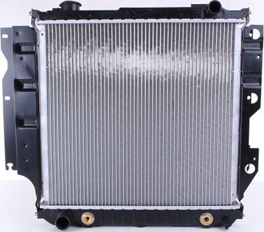 Радиатор охлаждения двигателя Nissens для Jeep Wrangler I (YJ) 1988-1996. Артикул 60993